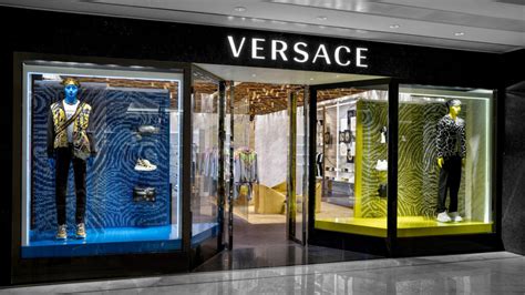 versace lavora con noi novara|versace offerte lavoro.